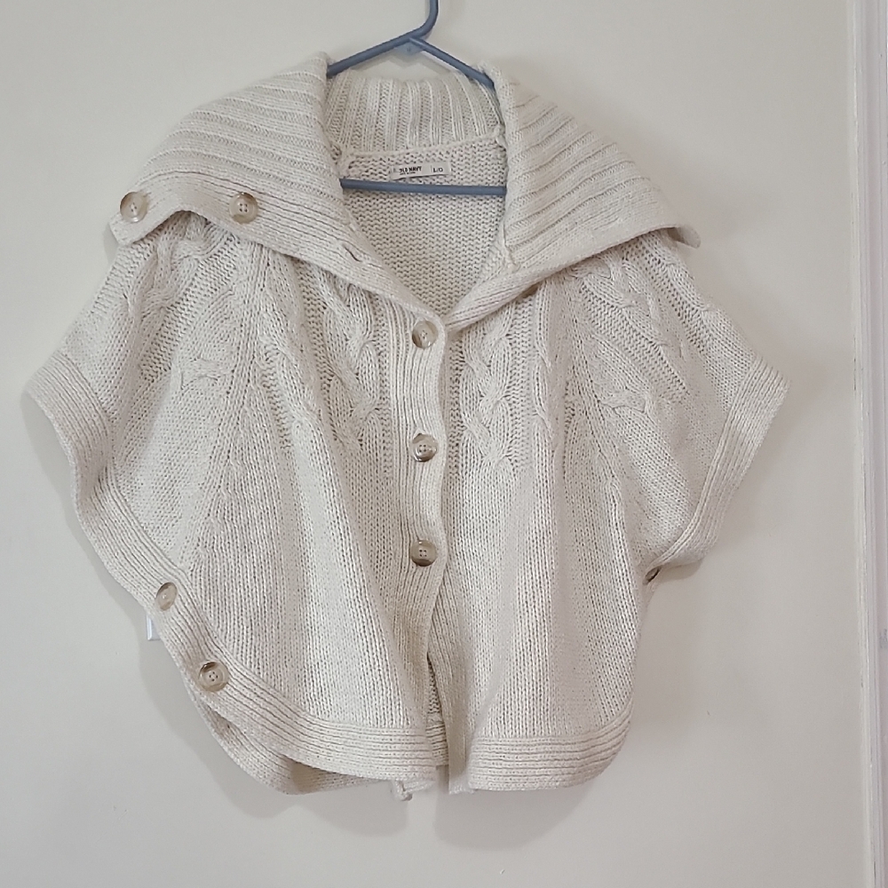 Old Navy Cable & Gauge Cream Button-Up Poncho